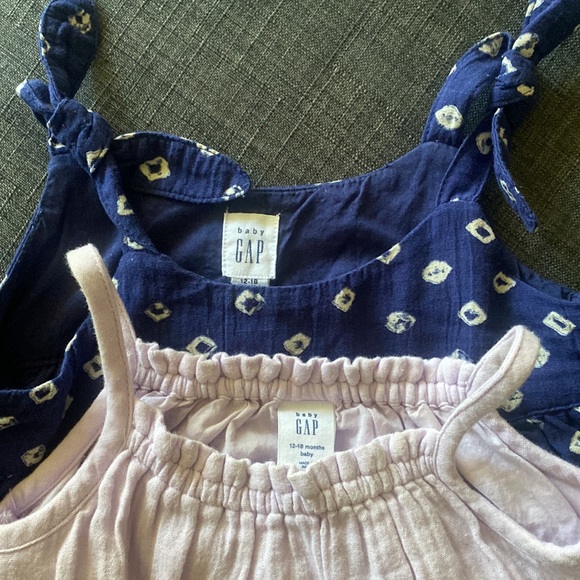 EUC Set of 2 Baby Gap Shorts & Tops Sets 18 - 24 months - Picture 5 of 12